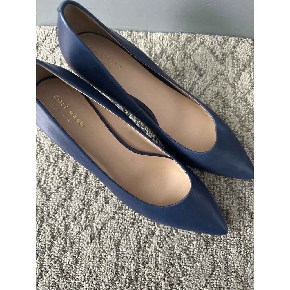 Cole Haan 9.5B Blue Pumps Women’s Heels Y2K Retro Chic Dressy Academia Holiday
